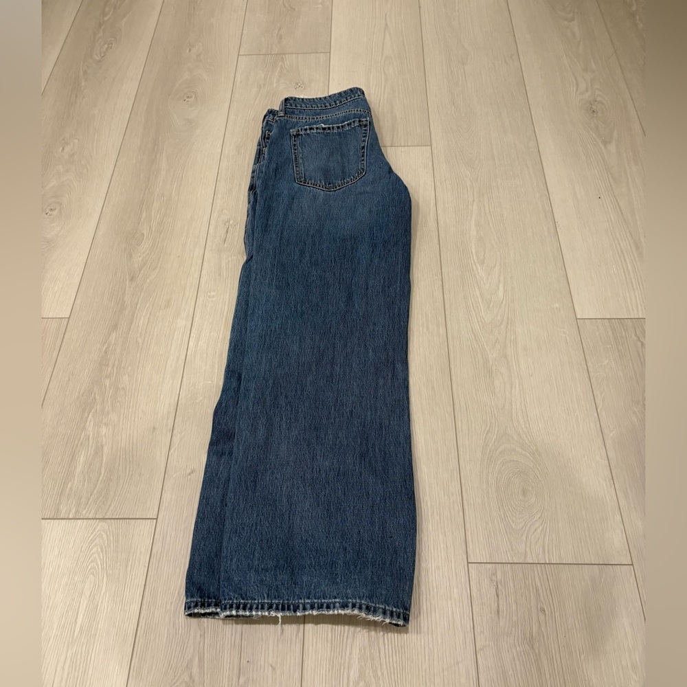 Hollister low rise, baggy, Blue Jeans - Picture 4 of 5